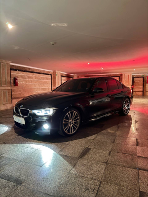 کارشناسی خودرو بی ام و در محل تهران