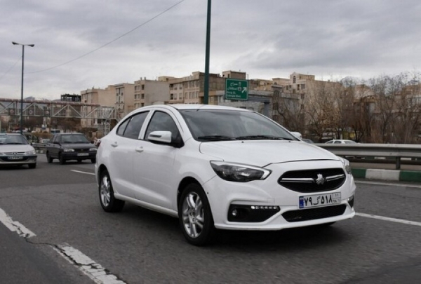 رقابت شاهین اتوماتیک با خودروهای خارجی