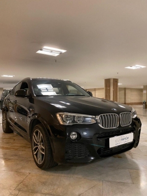 گزارش کارشناسی خودرو بی ام و X4