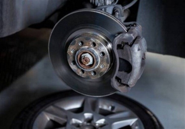 معرفی نکاتی برای بهبود ترمزگیری و افزایش عمر لنتهای ترمز