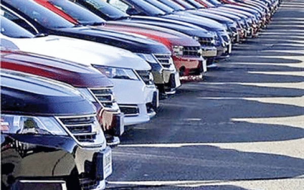 قیمت روز برخی از خودرو های وارداتی