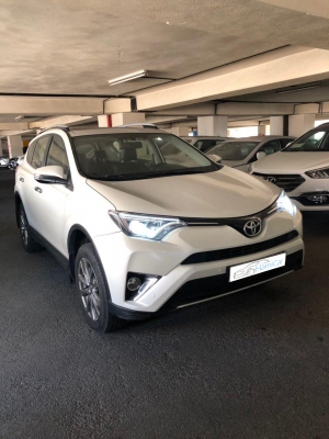 گزارش کارشناسی Toyota Rav4 مدل 2016