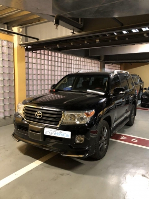 گزارش کارشناسی تویوتا لندکروز مدل 2013