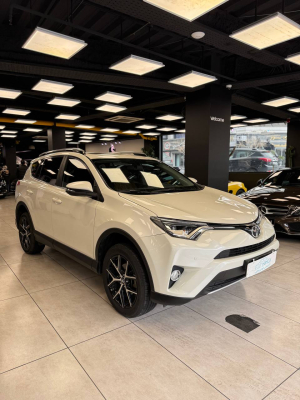 کارشناسی خودرو تویوتا در محل تهران