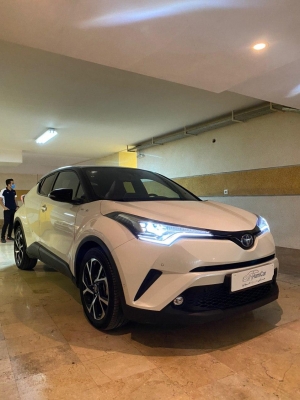 گزارش کارشناسی خودرو تویوتا C-HR