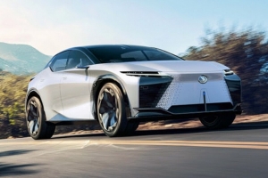 رونمایی لکسوس از محصول جدیدش با نگاه به آینده