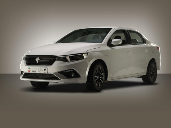 انتشار عکس جدیدی از نمای داخلی خودرو تارا ایران خودرو